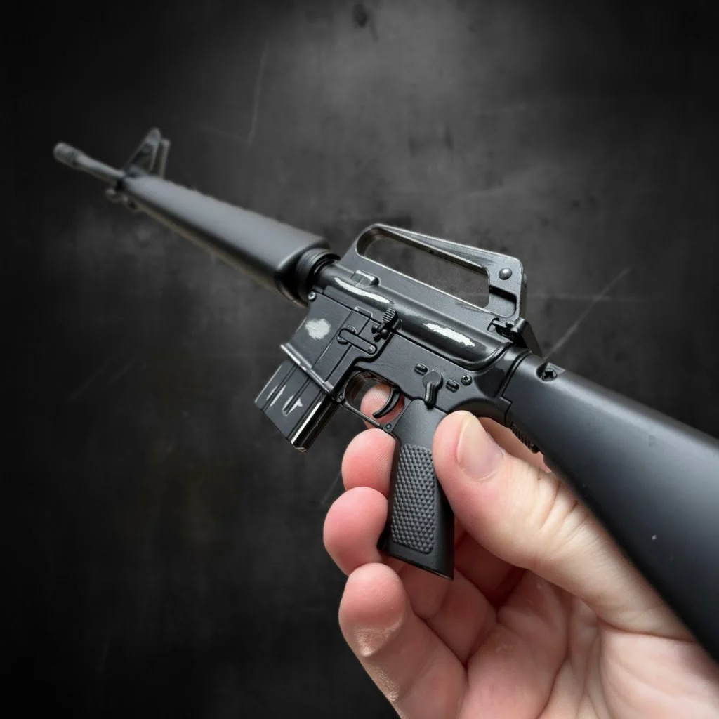 Limited Edition Battleworn M16 Scale Model - Image 3