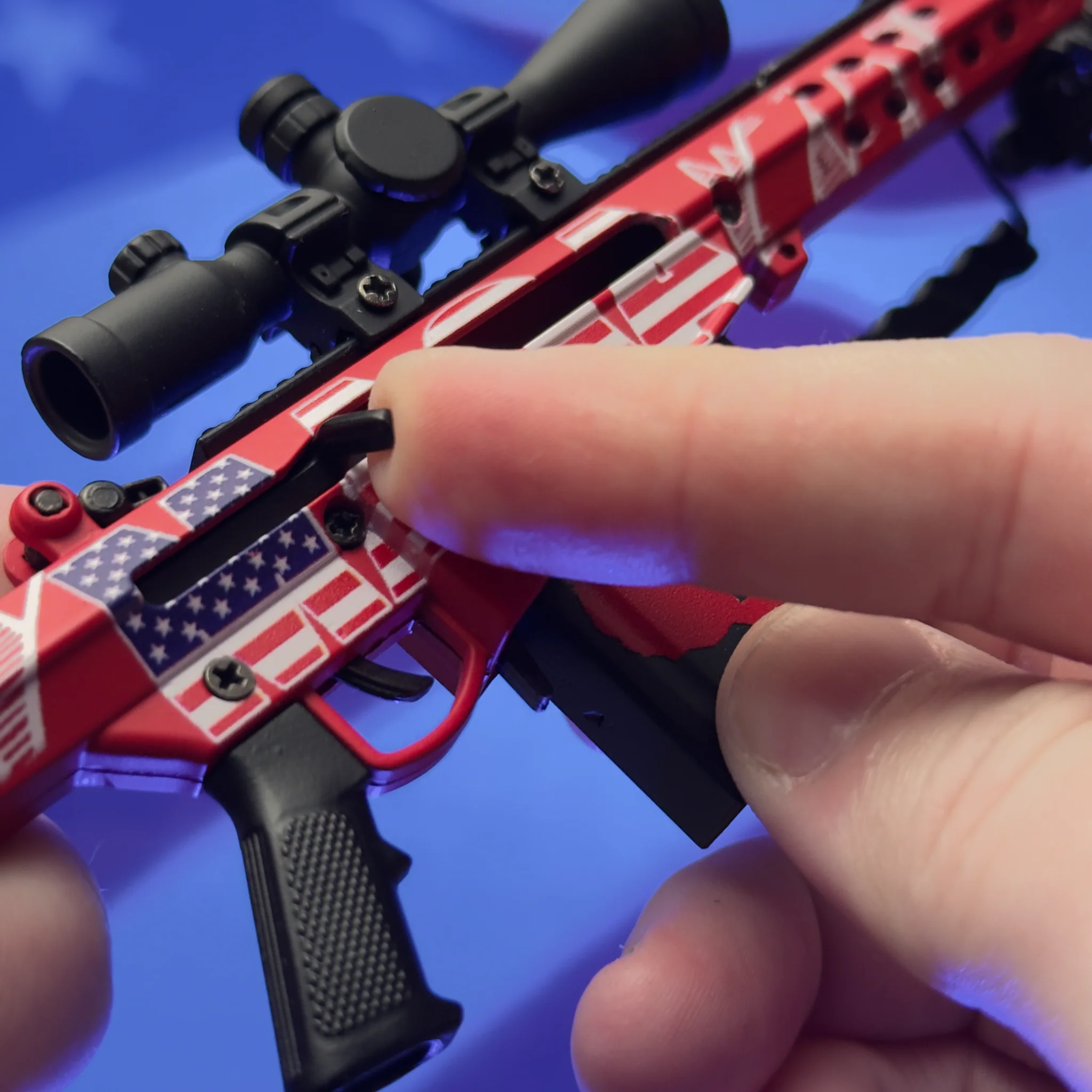 MAGA 1:4 Scale Model Limited Edition - Image 2