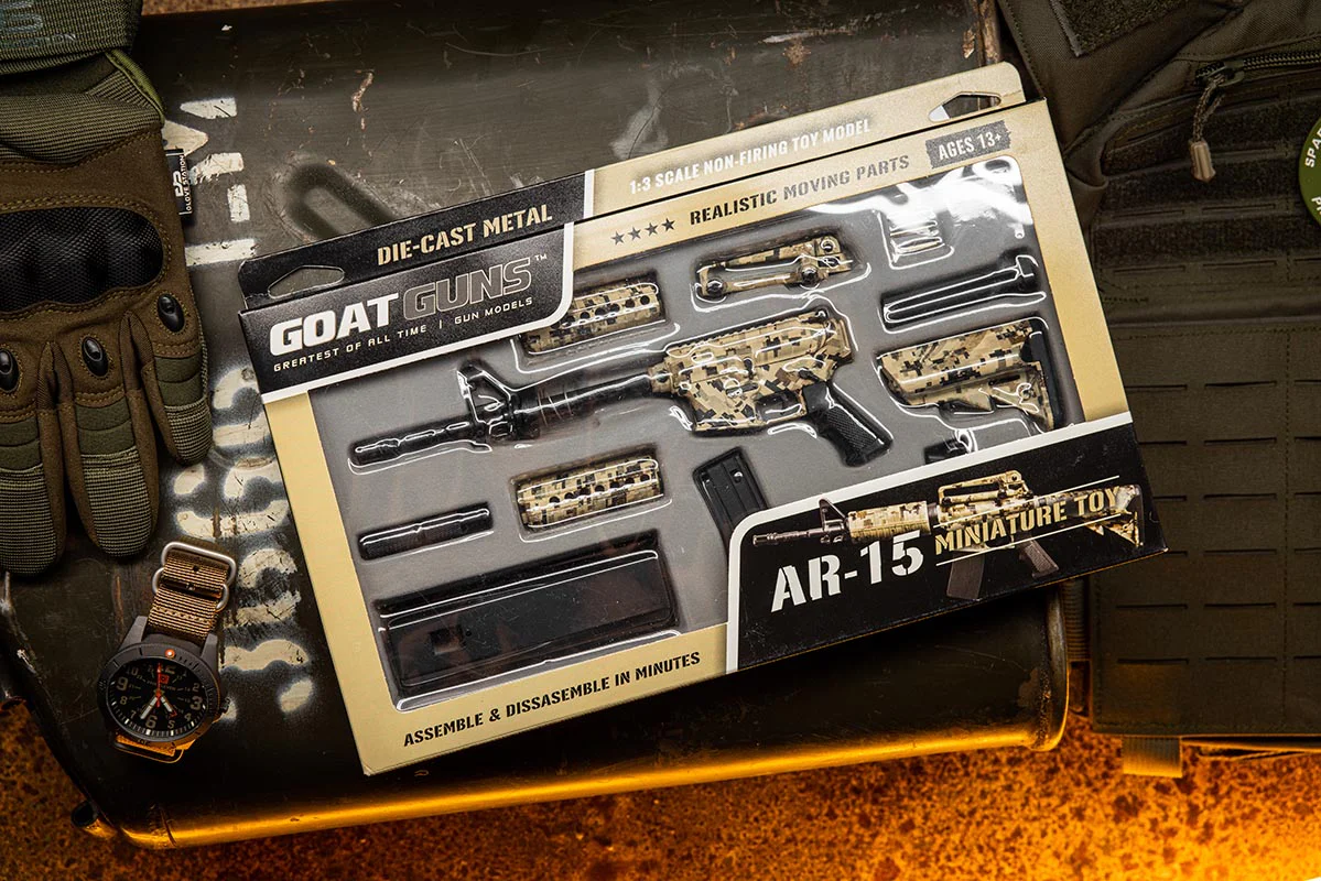 AR15 1:3 Scale Model - Camo - Image 2