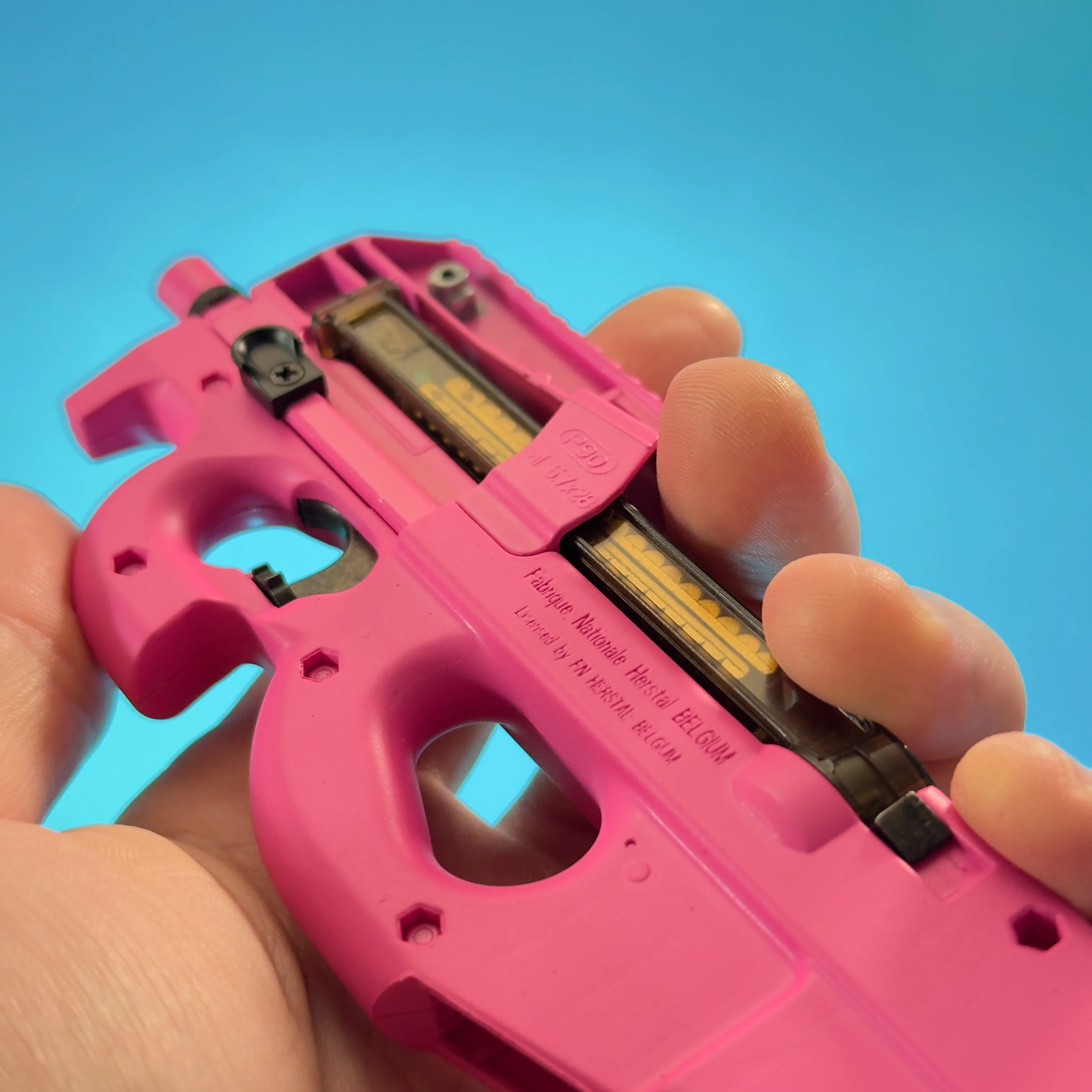 Pink P90 Model Limited Edition - Image 3