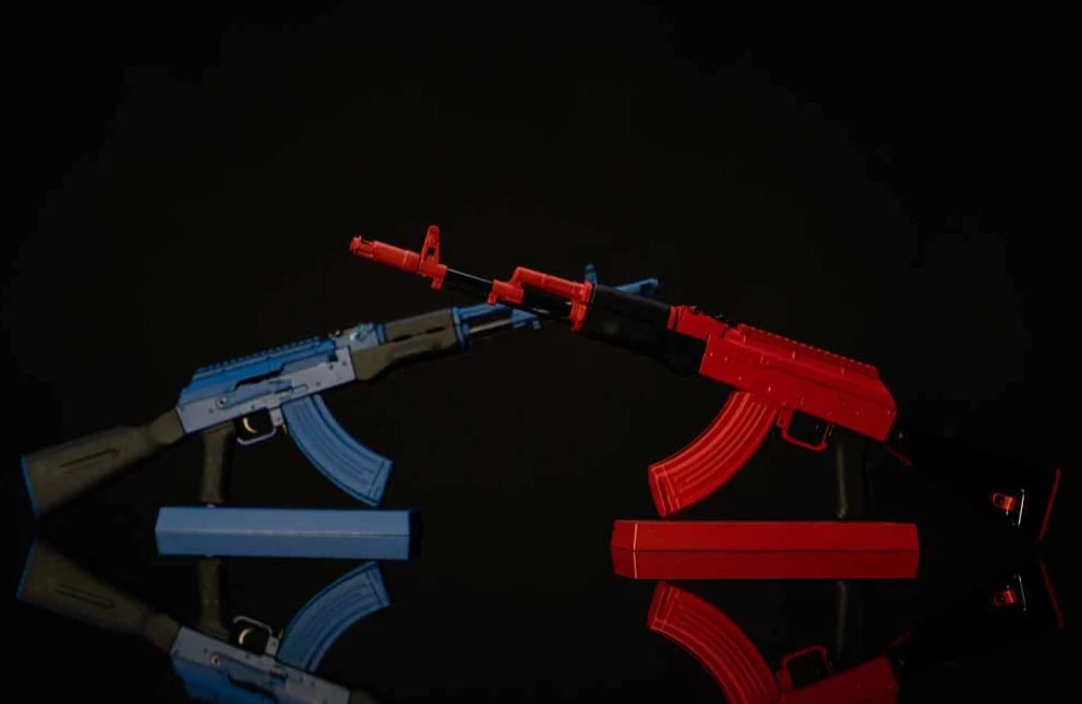 Red vs Blue Set - Image 2
