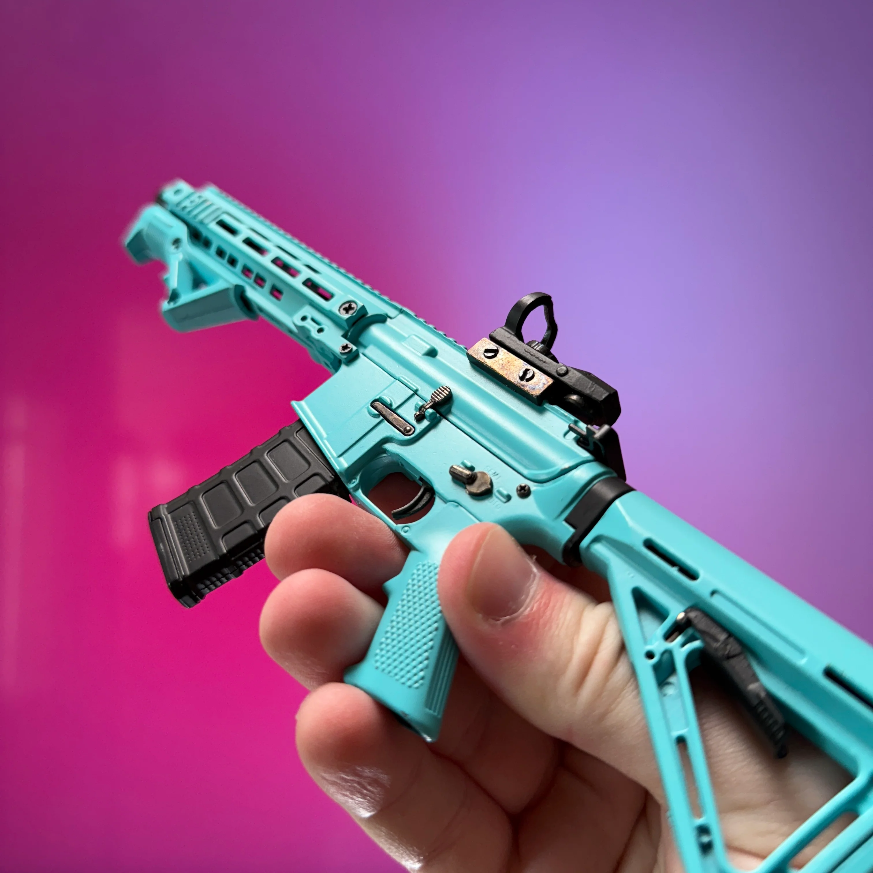 Tiffany Blue AR Scale Model - Image 4